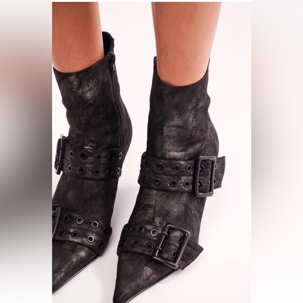 Free People Jeffrey Campbell Deja Vu Buckle Boots Black Matte Distressed